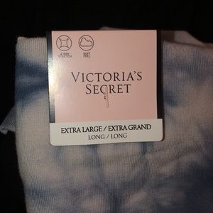 NWT Victoria’s Secret bootcut yoga pant